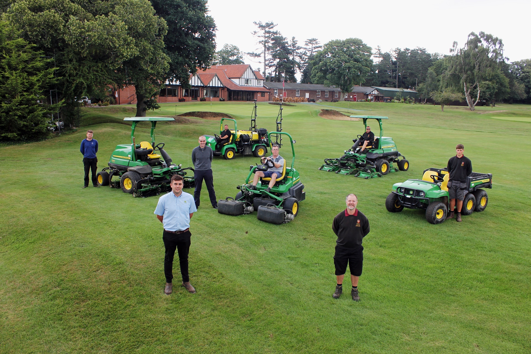 Dealer Simon Fountain of Adamsons and Sleaford Golf Club course manager Brian Sharp (front left & right) with director of golf Nigel Pearce, greens chairman Nick Lawson and the greenkeeping team.