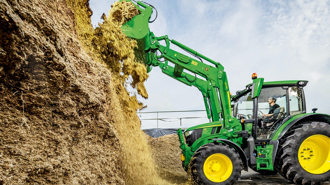 Maximise your day with John Deere Front loaders